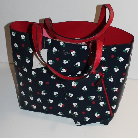 kate spade Handbags - NWT! Kate Spade Leather Reversible Floral Tote